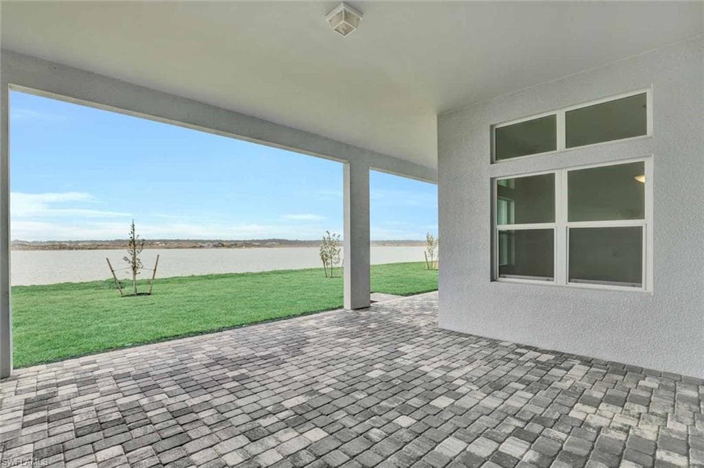 9073 Wisteria Way, Naples, FL 34114-5