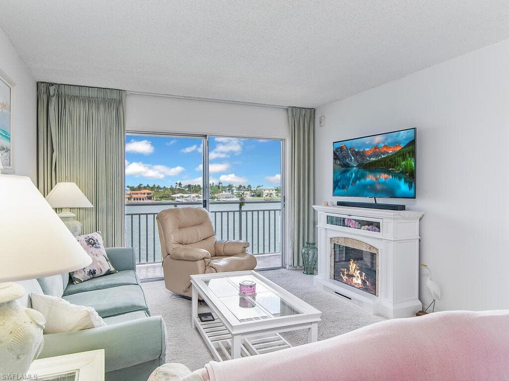1202 Edington Pl B401, Marco Island, FL 34145-11