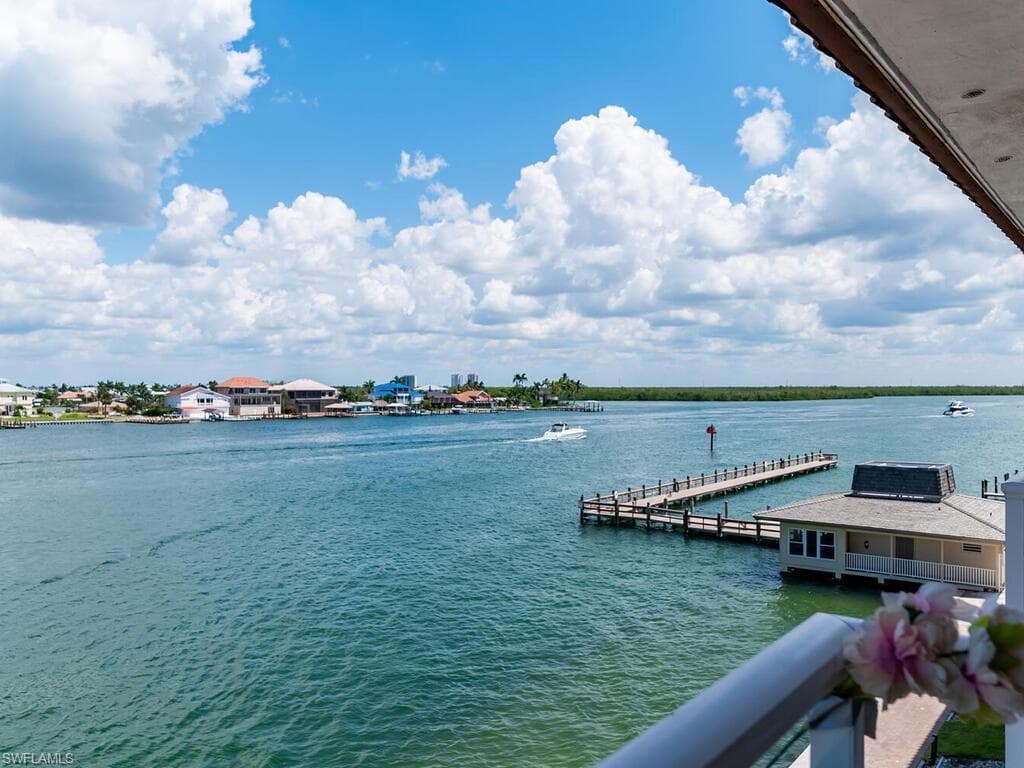 1202 Edington Pl B401, Marco Island, FL 34145-1