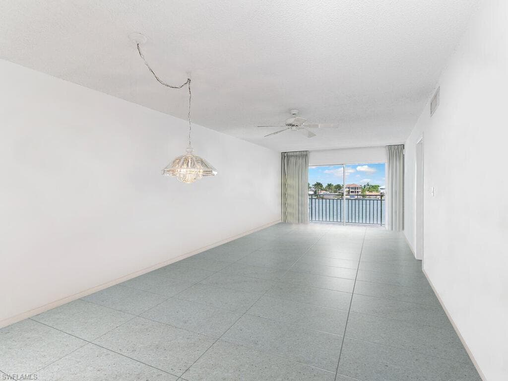 1202 Edington Pl B401, Marco Island, FL 34145-7