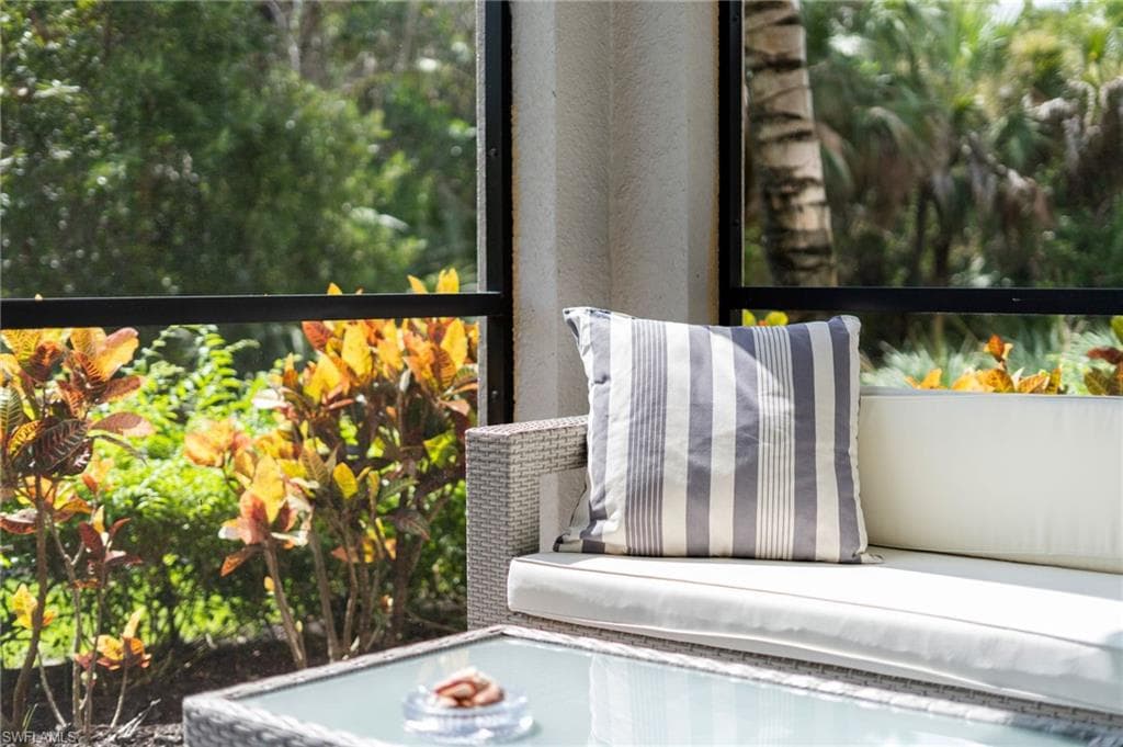 9834 Giaveno Cir 1716, Naples, FL 34113-9
