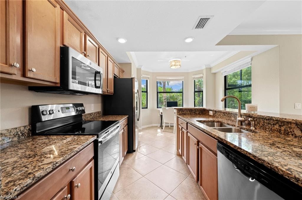 9834 Giaveno Cir 1716, Naples, FL 34113-19