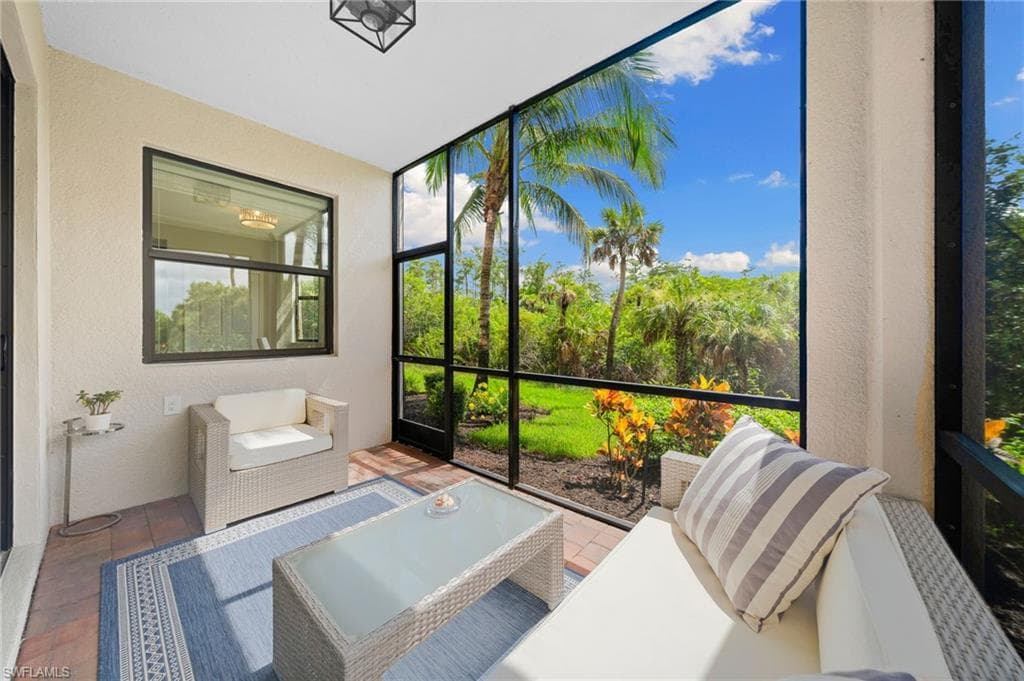 9834 Giaveno Cir 1716, Naples, FL 34113-5