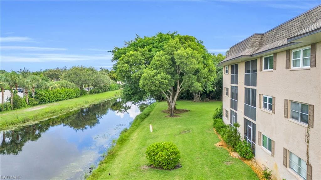5435 Rattlesnake Hammock Rd E-304, Naples, FL 34113-6