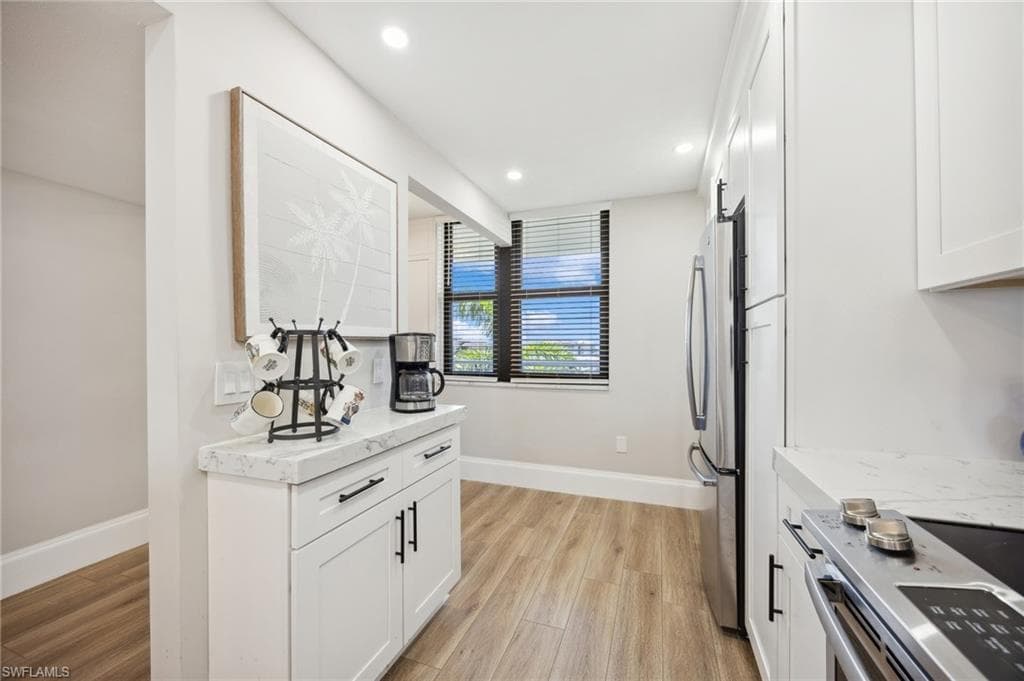 260 Seaview Ct 601, Marco Island, FL 34145-11
