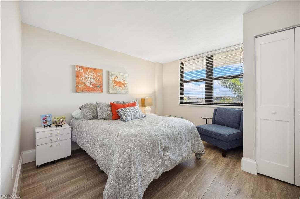 260 Seaview Ct 601, Marco Island, FL 34145-18