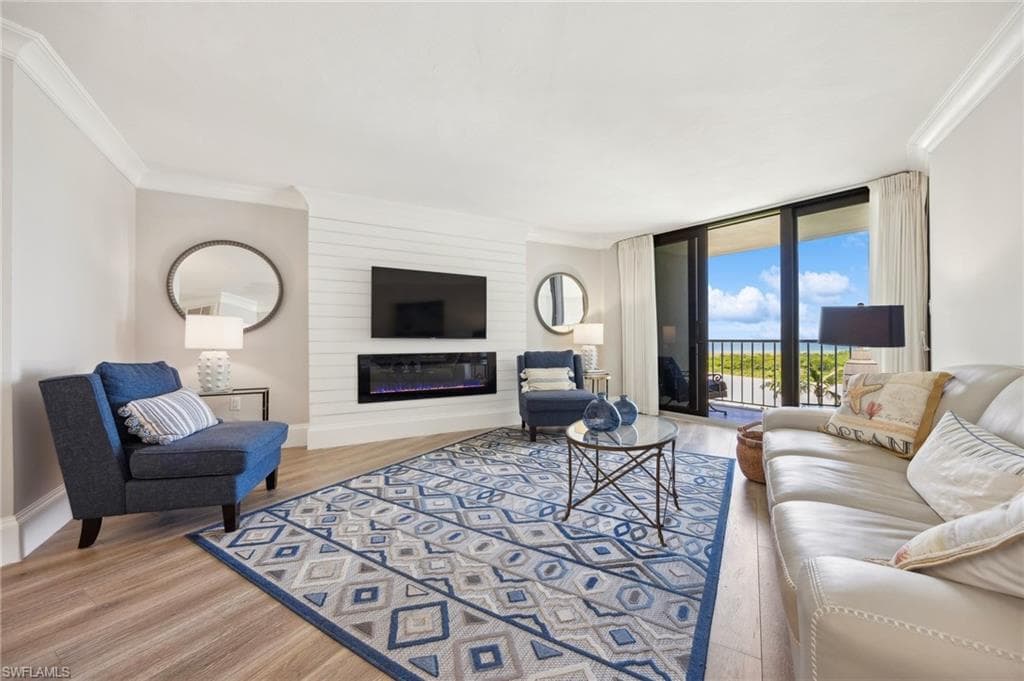260 Seaview Ct 601, Marco Island, FL 34145-1