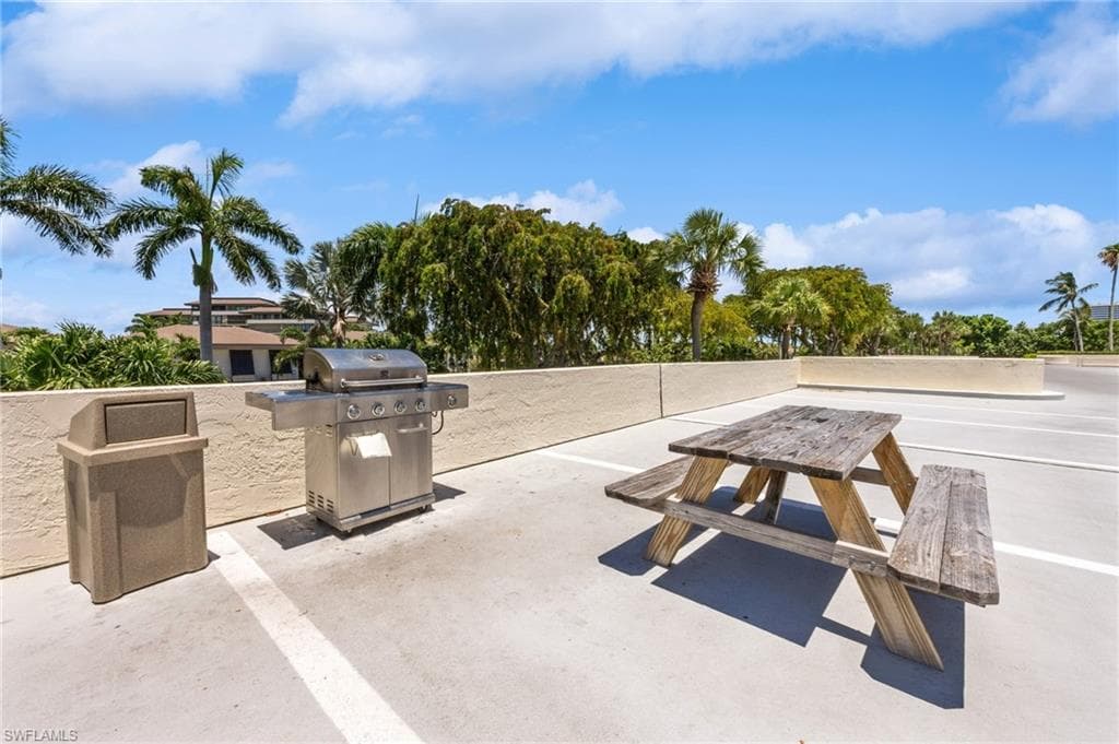 260 Seaview Ct 601, Marco Island, FL 34145-31