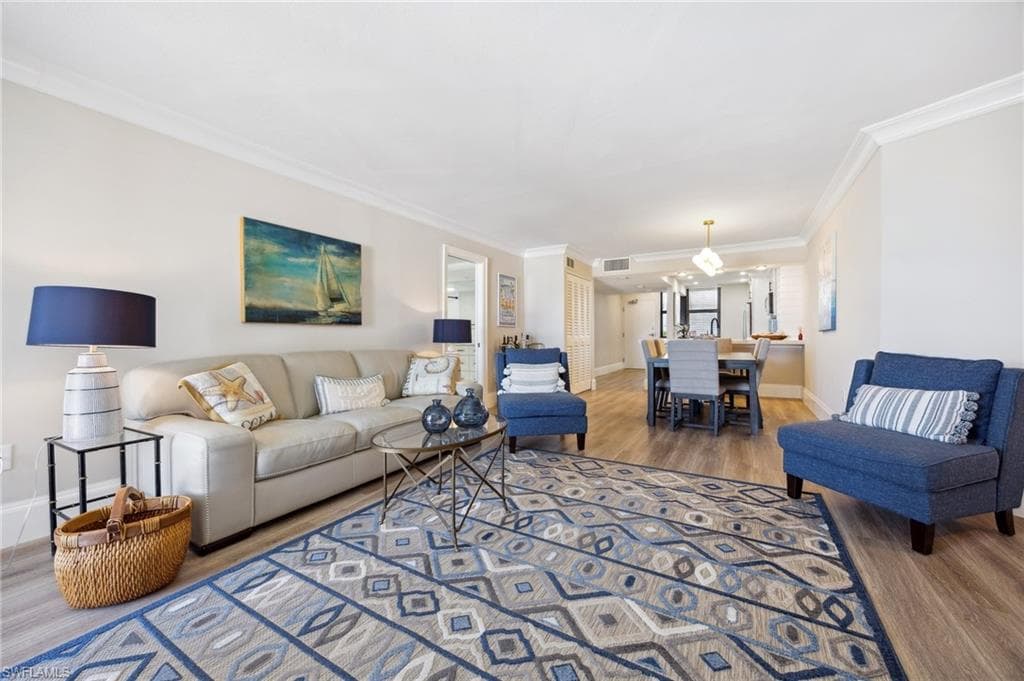 260 Seaview Ct 601, Marco Island, FL 34145-6