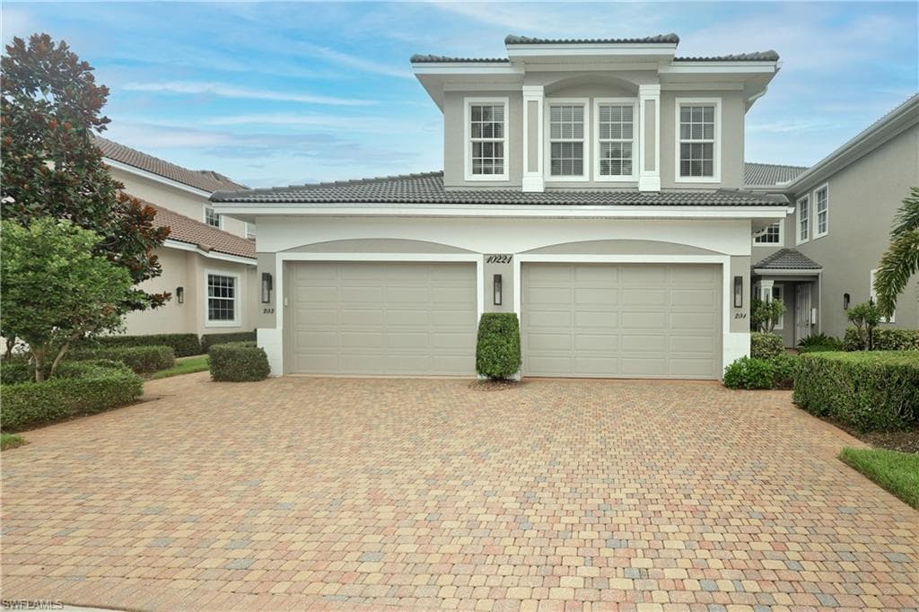 10221 Bellavista Cir 203, Miromar Lakes, FL 33913-1