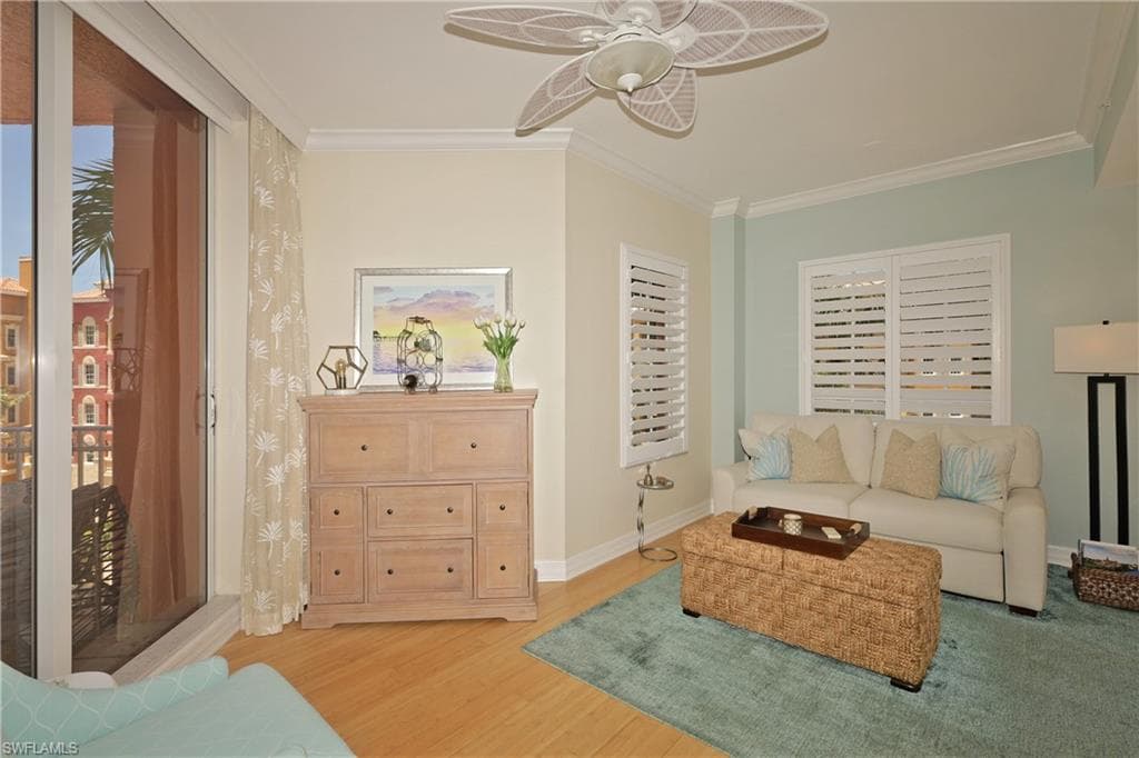 451 Bayfront Pl 5402, Naples, FL 34102-13