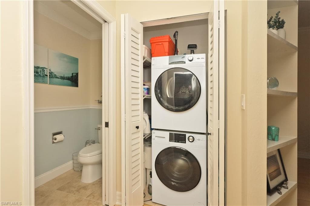 451 Bayfront Pl 5402, Naples, FL 34102-17