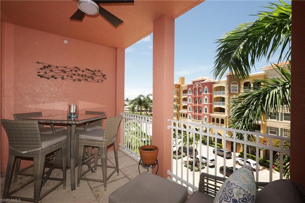 451 Bayfront Pl 5402, Naples, FL 34102-21