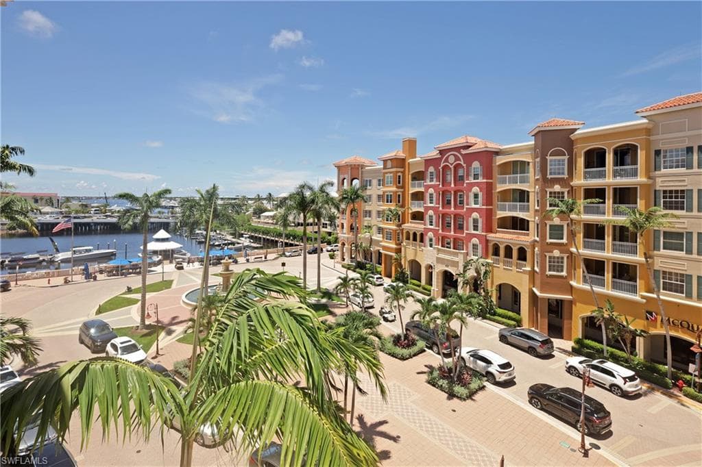 451 Bayfront Pl 5402, Naples, FL 34102-22