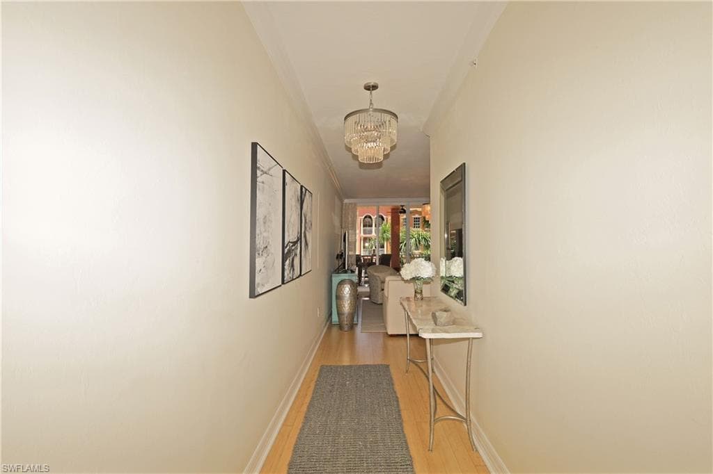 451 Bayfront Pl 5402, Naples, FL 34102-4