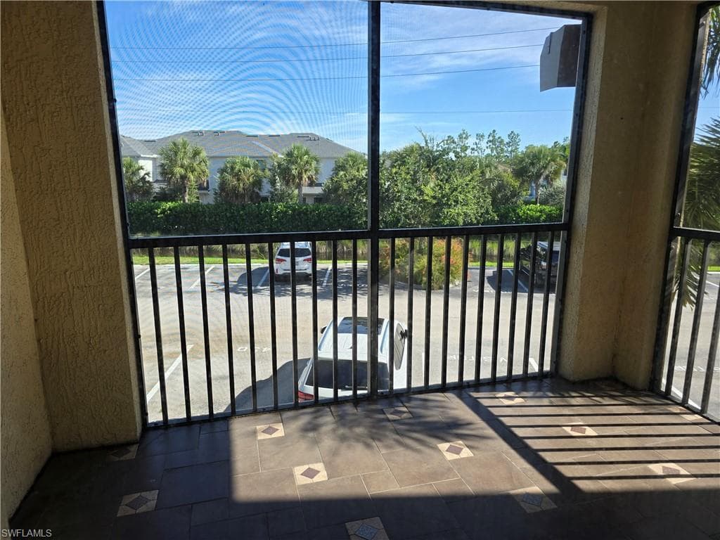 12940 Positano Cir 201, Naples, FL 34105-19