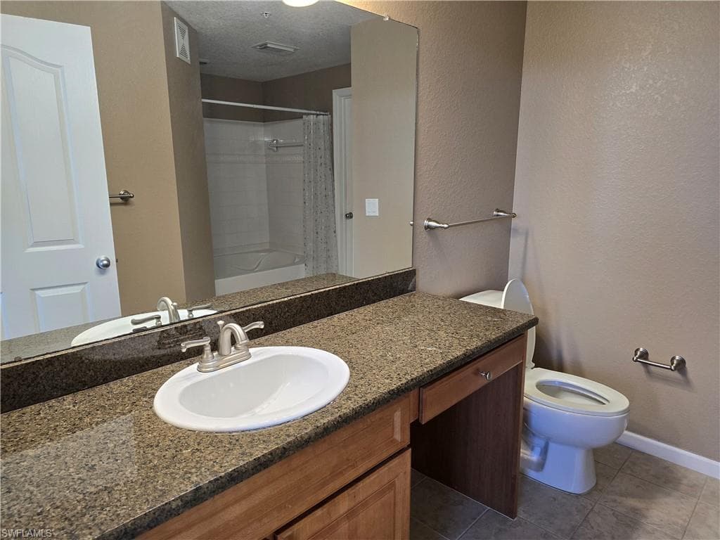 12940 Positano Cir 201, Naples, FL 34105-24