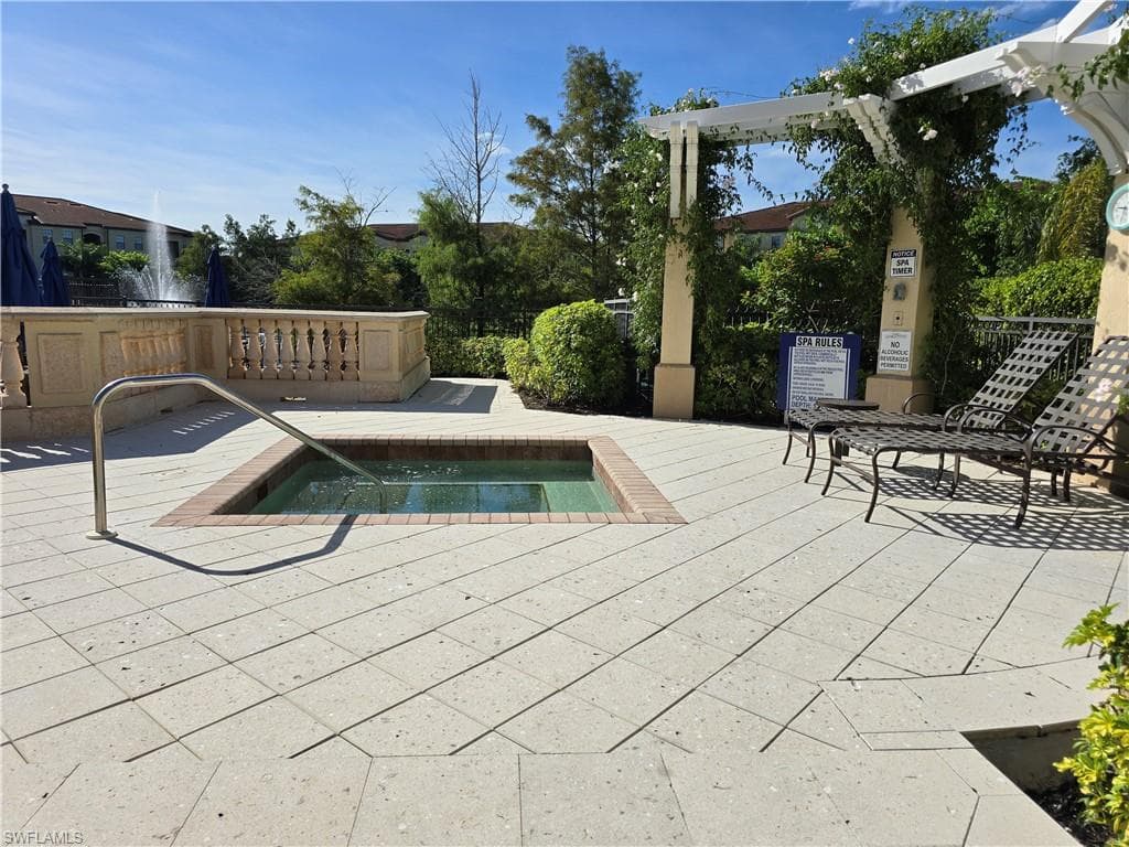 12940 Positano Cir 201, Naples, FL 34105-41