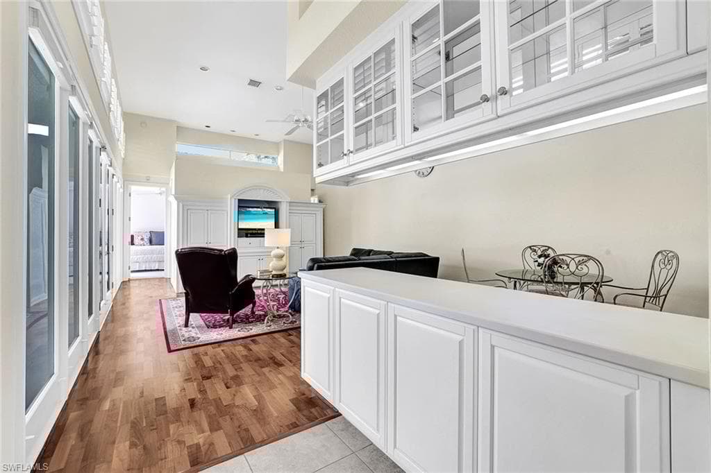 7964 Grand Bay Dr 8, Naples, FL 34108-15