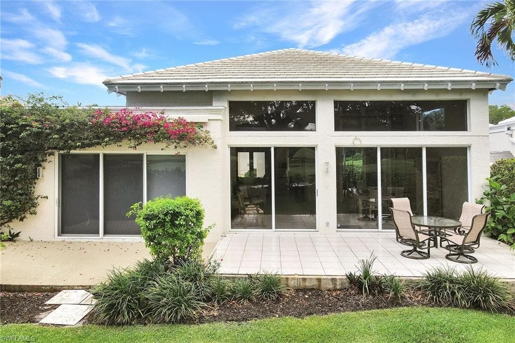 7964 Grand Bay Dr 8, Naples, FL 34108-39