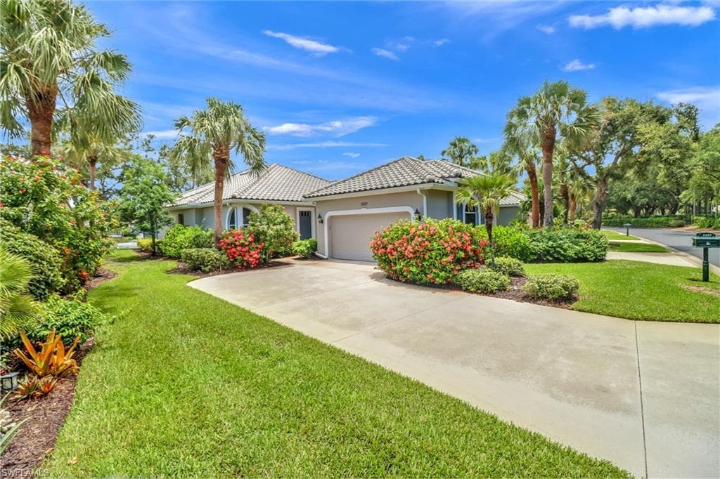 3357 Wildwood Lake Cir, Bonita Springs, FL 34134-50