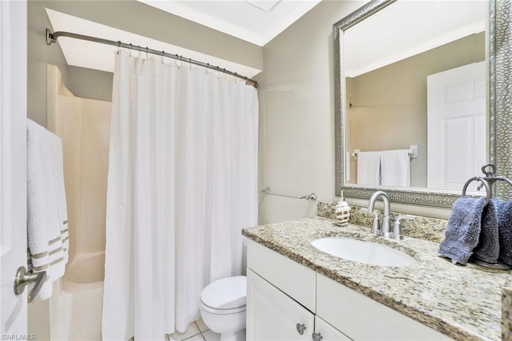 505 Mardel Dr 109, Naples, FL 34104-14