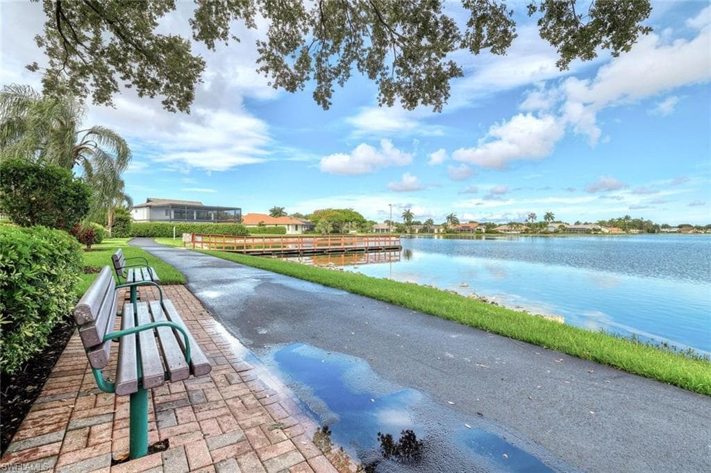 505 Mardel Dr 109, Naples, FL 34104-19