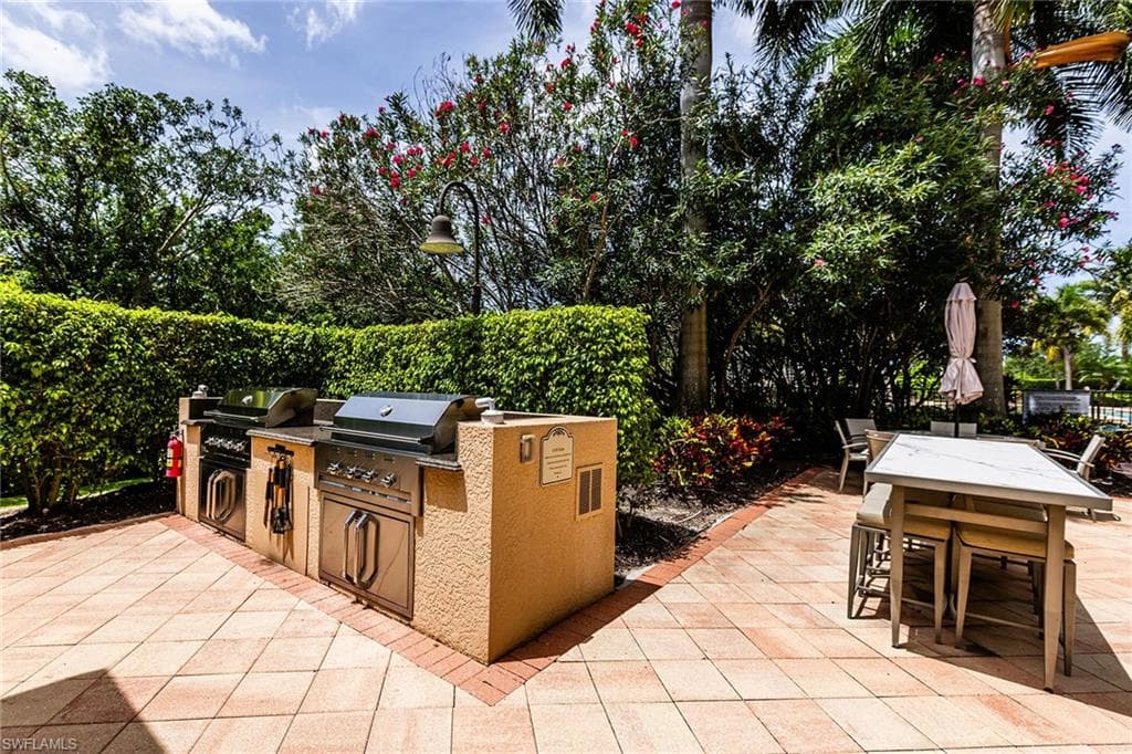 1050 Borghese Ln 1203, Naples, FL 34114-36