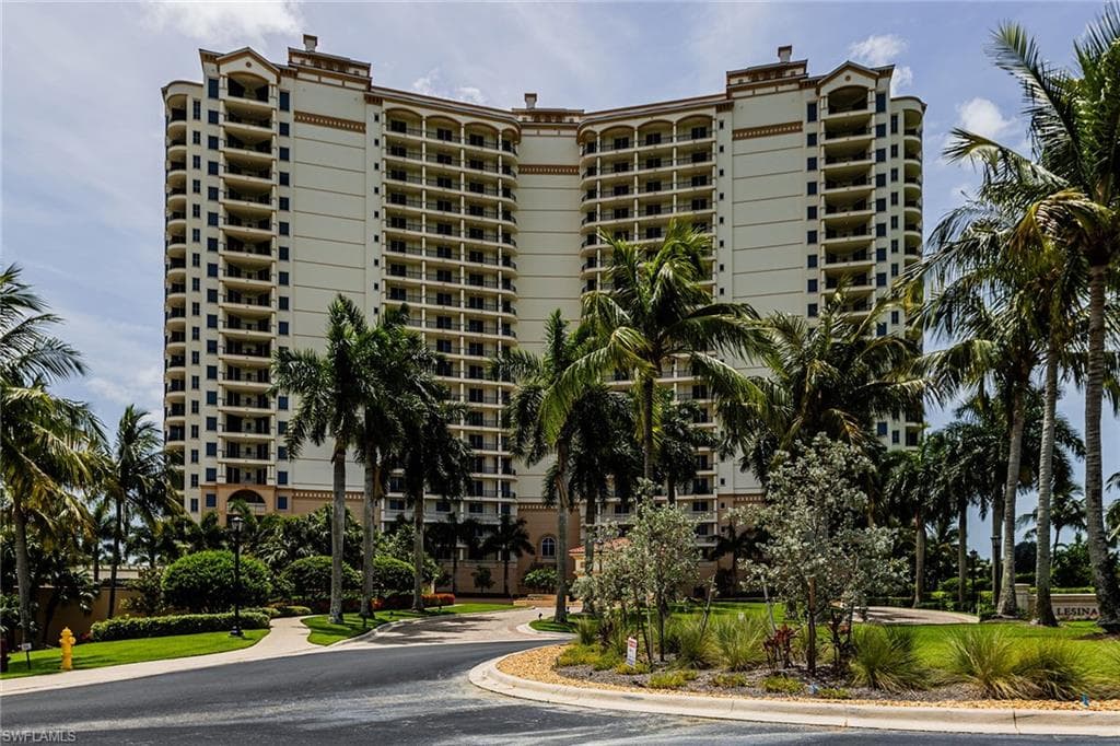 1050 Borghese Ln 1203, Naples, FL 34114-38