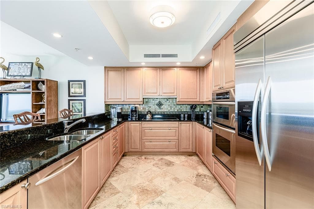 1050 Borghese Ln 1203, Naples, FL 34114-8