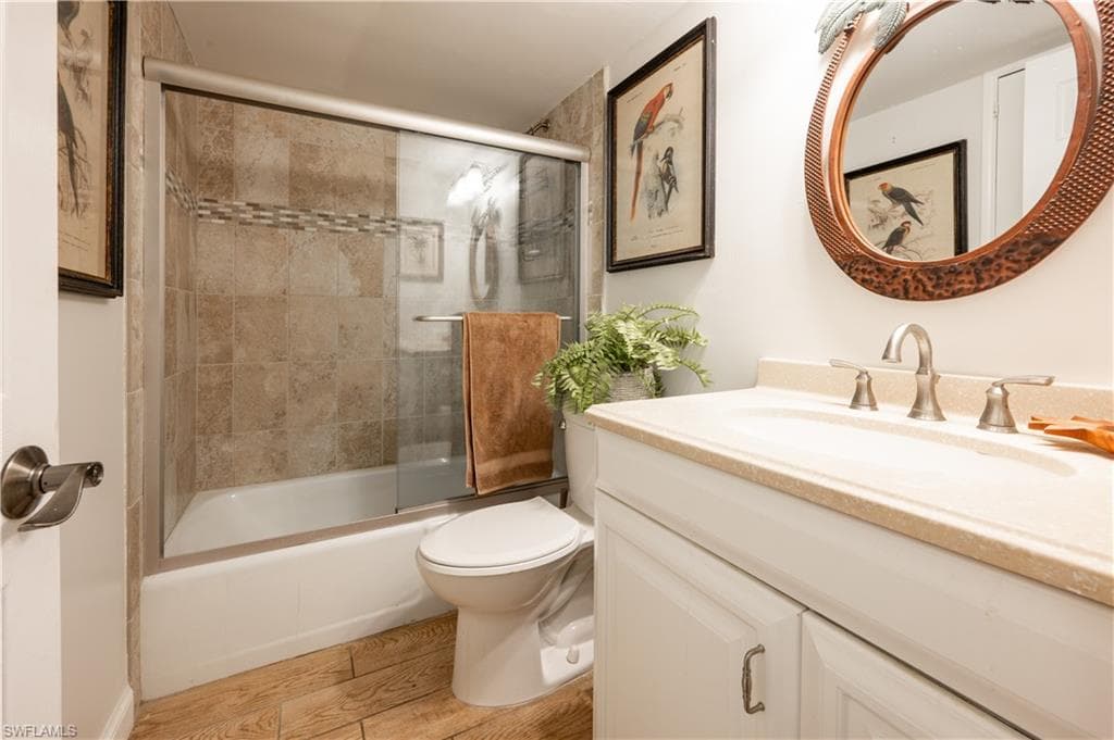 1100 8th Ave S A205, Naples, FL 34102-21