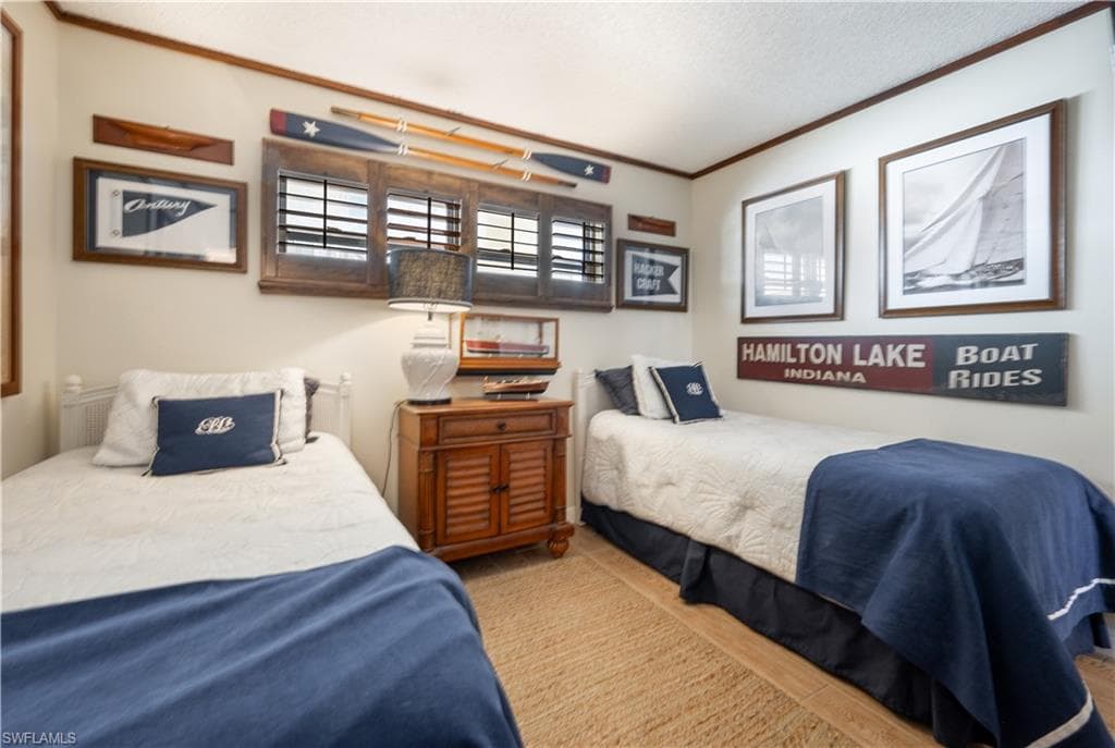 1100 8th Ave S A205, Naples, FL 34102-23