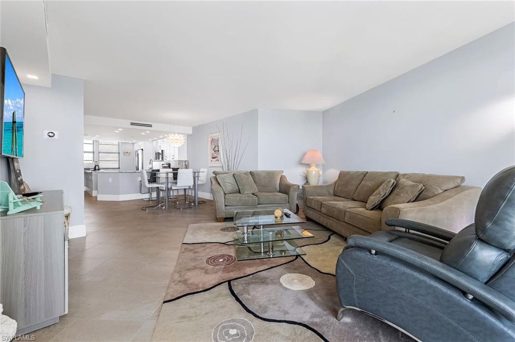 440 Seaview Ct 1901, Marco Island, FL 34145-9