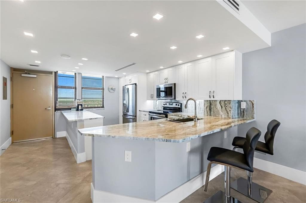 440 Seaview Ct 1901, Marco Island, FL 34145-14