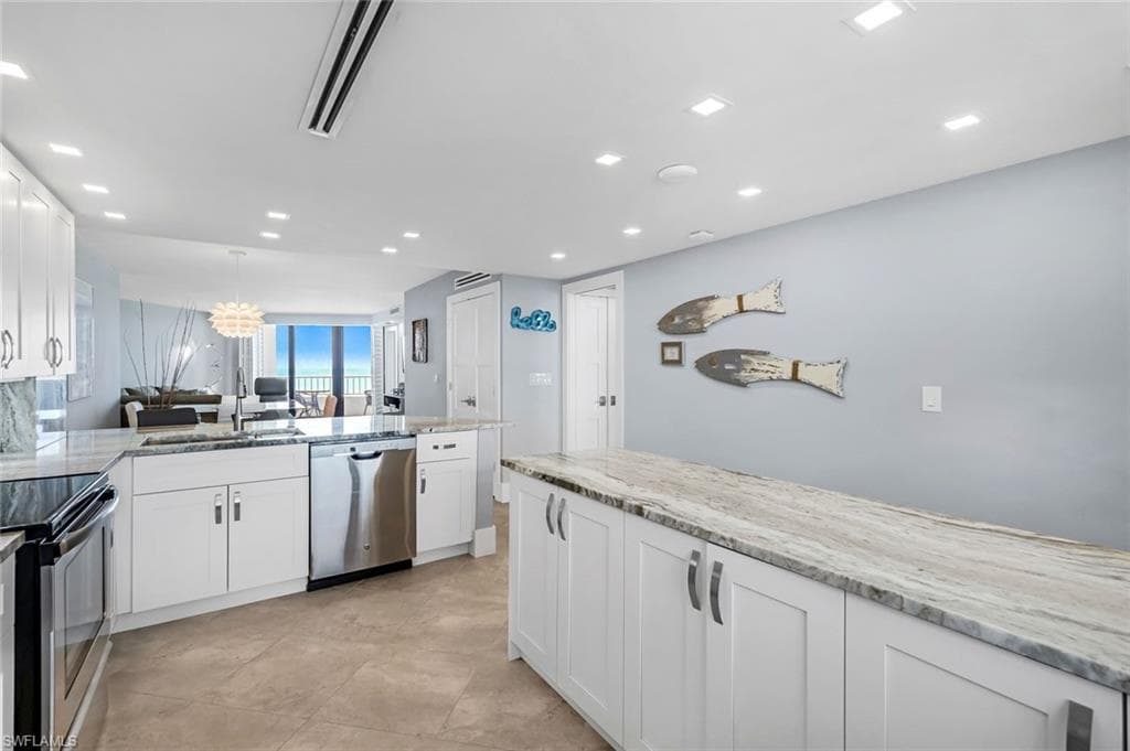 440 Seaview Ct 1901, Marco Island, FL 34145-15