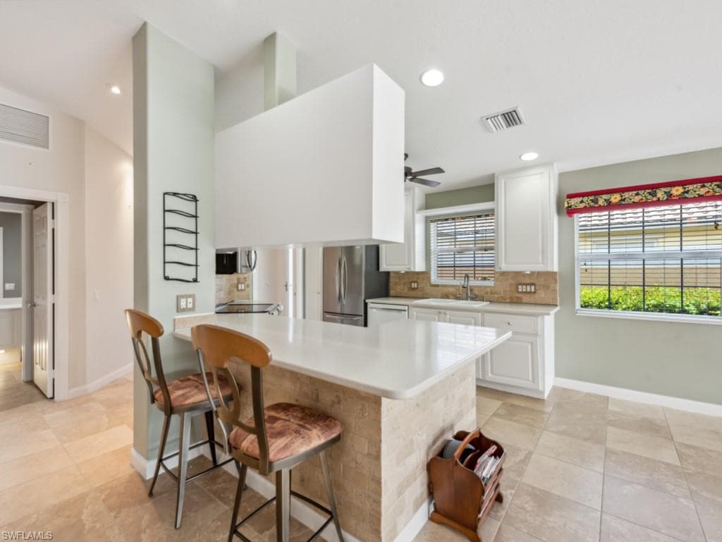 7857 Umberto Ct, Naples, FL 34114-8