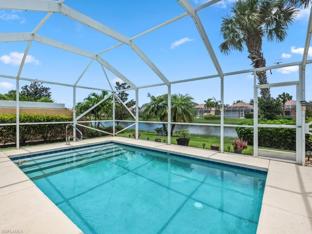 7857 Umberto Ct, Naples, FL 34114-16
