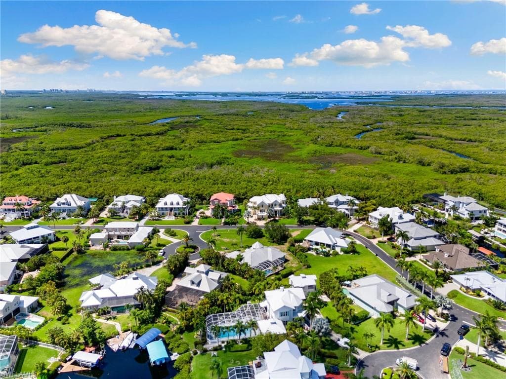 18210 Chesapeake Ct, Fort Myers, FL 33908-32
