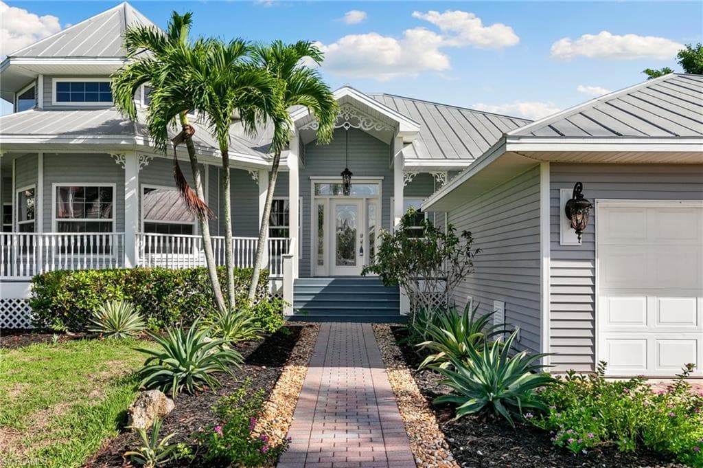 18210 Chesapeake Ct, Fort Myers, FL 33908-3
