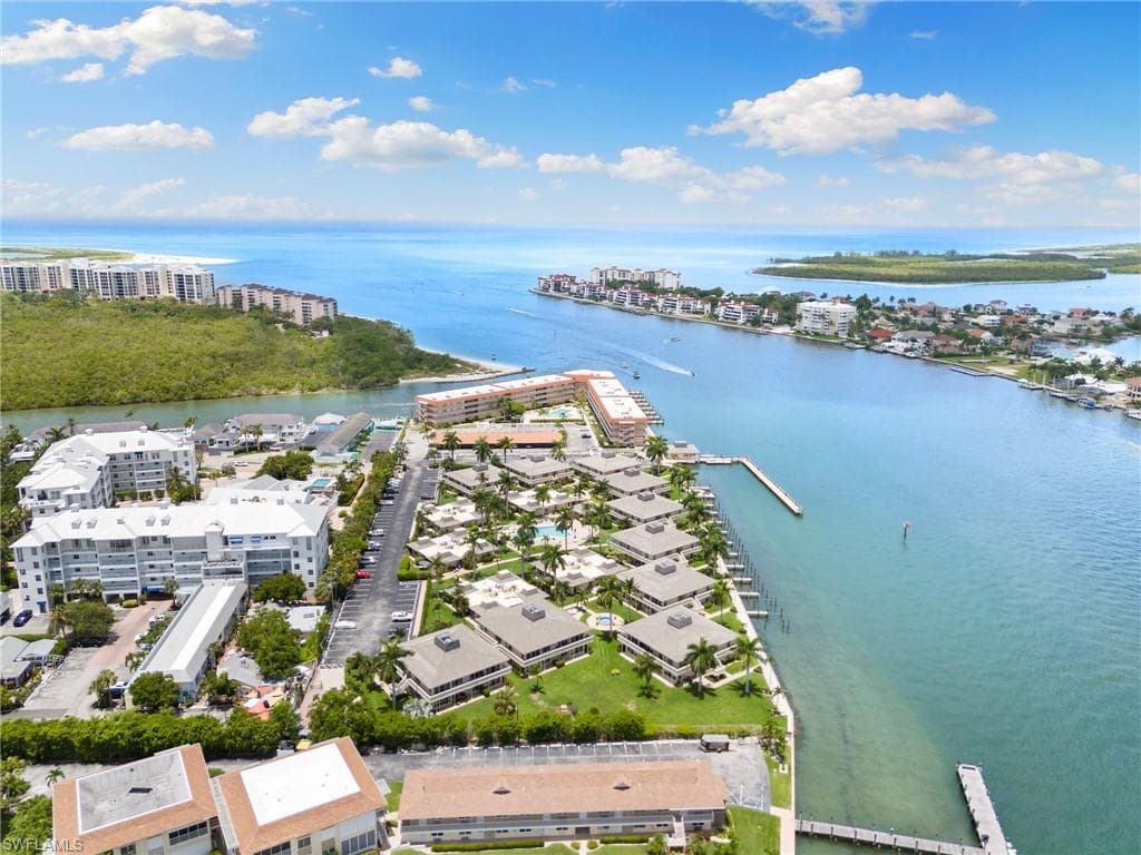 1215 Edington Pl H3, Marco Island, FL 34145-32