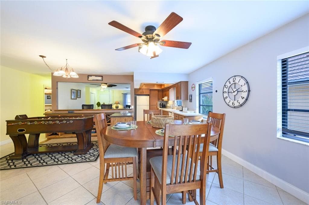 778 109th Ave N, Naples, FL 34108-19