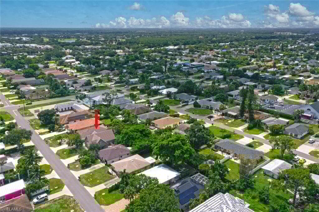 778 109th Ave N, Naples, FL 34108-38