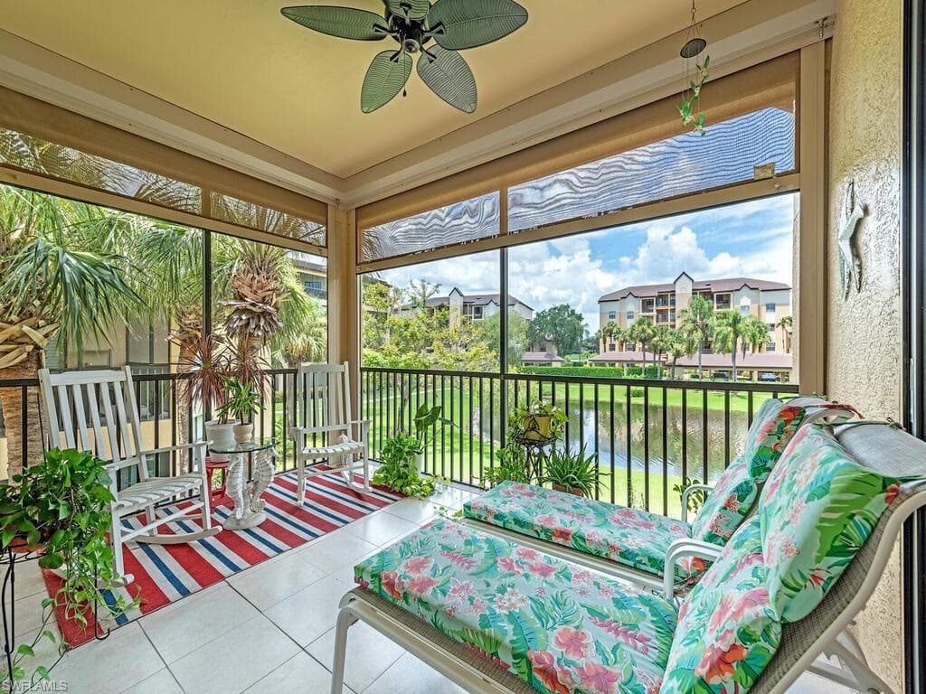 184 Vintage Cir N201, Naples, FL 34119-12