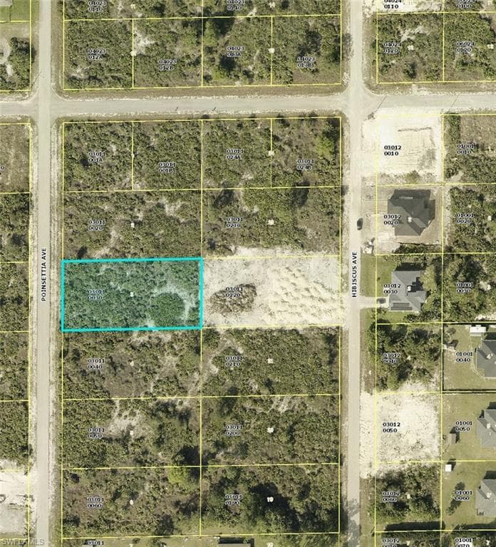 1218 Poinsettia Ave, Lehigh Acres, FL 33972-1