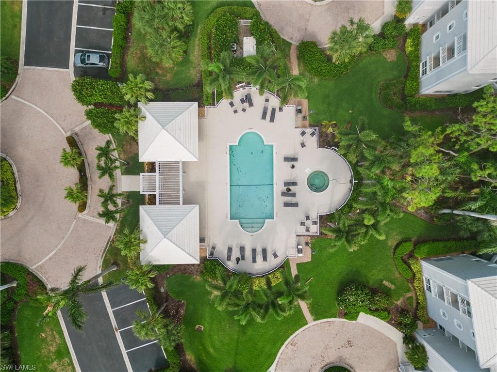 591 Audubon Blvd B-102, Naples, FL 34110-33