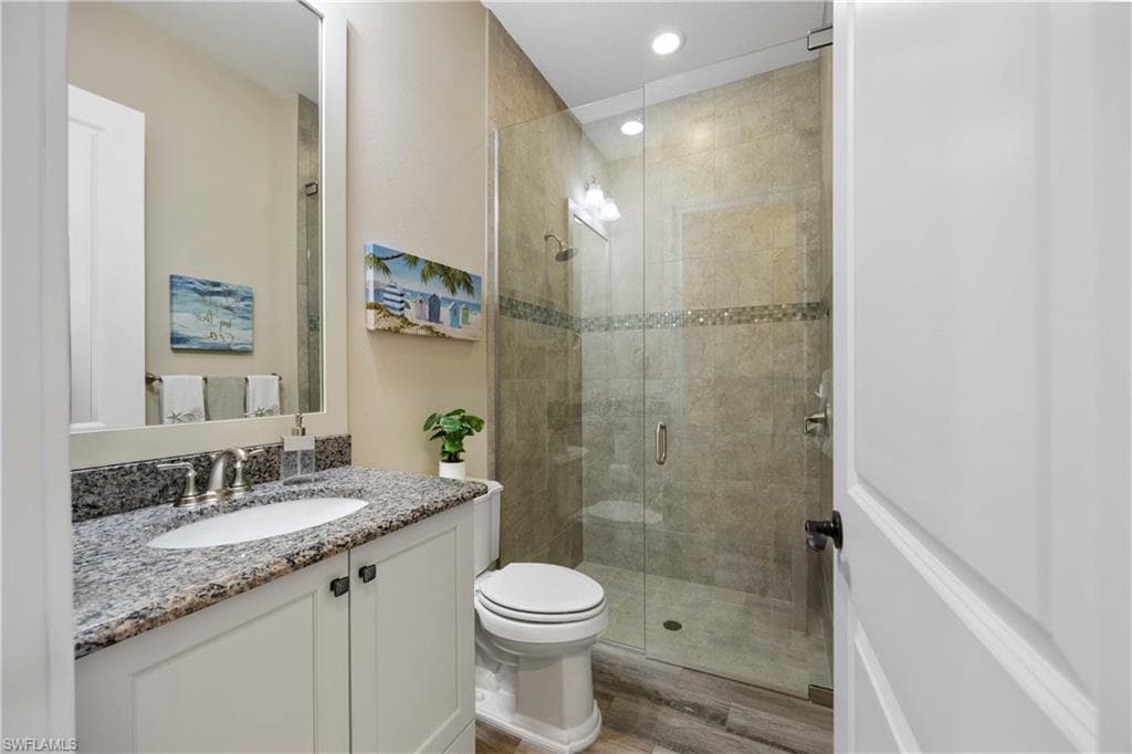 12402 Lockford Ln, Naples, FL 34120-21