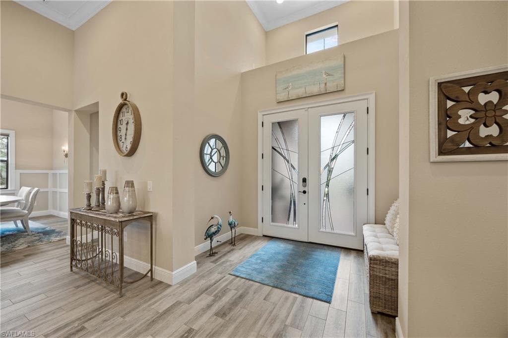 12402 Lockford Ln, Naples, FL 34120-6