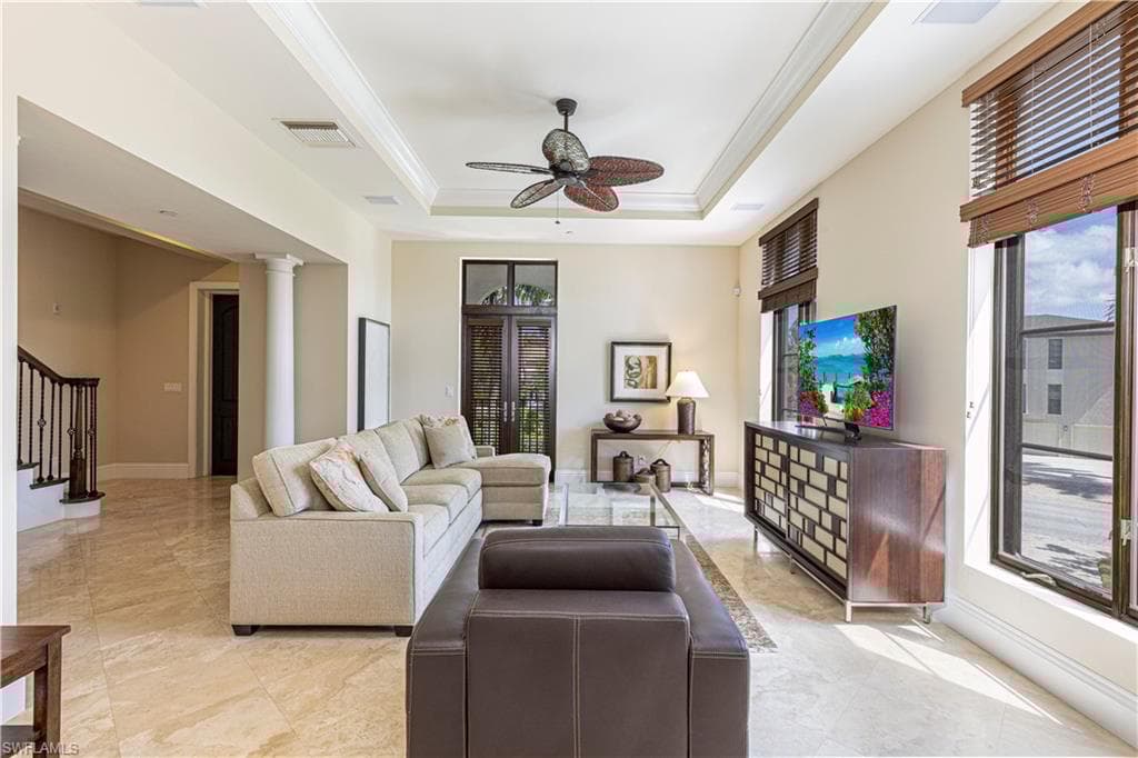 688 10th Ave S D2, Naples, FL 34102-31