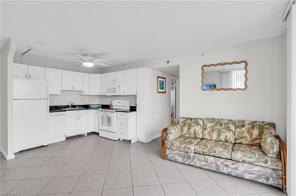 8701 Estero Blvd 301, Bonita Springs, FL 33931-9