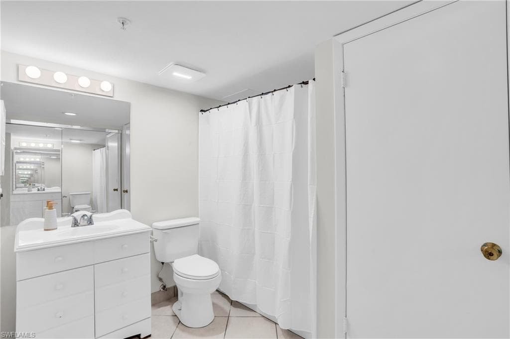 8701 Estero Blvd 301, Bonita Springs, FL 33931-14